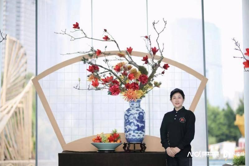 不用花泥也可以插花，两代非遗传承人重现李渔笔下的东方撒艺_中国网